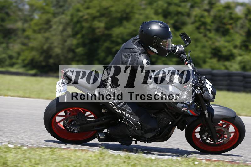 /Archiv-2024/29 12.06.2024 MOTO.CH Track Day ADR/Gruppe gelb/41